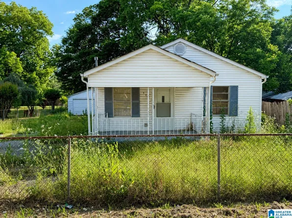 503 8th St S, Bessemer, AL 35020