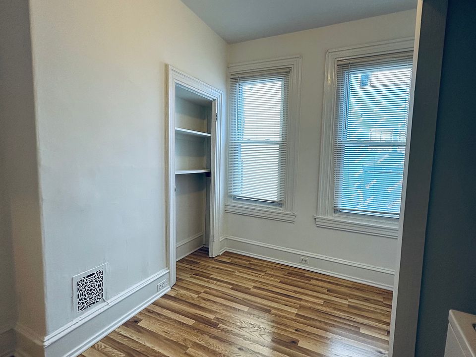 office/laundry room