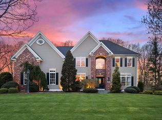 86 Joseph Ln, South Windsor, CT 06074