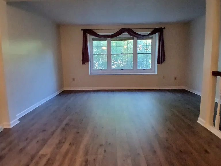 602 Timberidge Dr — Photo 2
