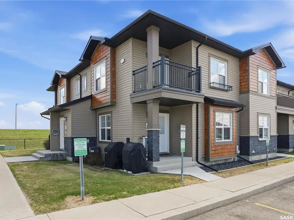 UNIT 2203-1015 Patrick CRESCENT, Saskatoon, SK S7W 0M3