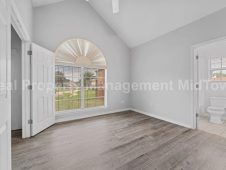343 Mesquite Hill Dr — Photo 11