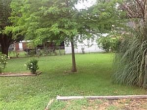 5th image of 3323 Lansing Dr