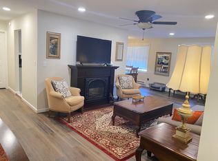 328 Sierra Vista Ln, Valley Cottage, NY 10989