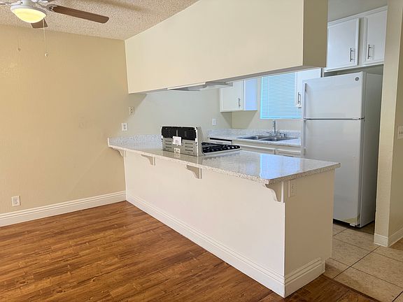 2nd image of 33255 Date Palm Dr #2B-2Ba-1050Sqft