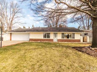 633 W Laclaire Ln, Peoria, IL 61614