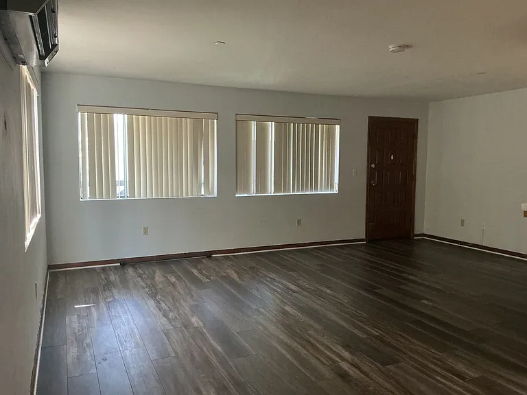 17200 Newhope St #221 — Photo 2
