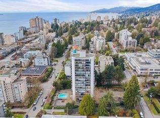 650 16th St #704, West Vancouver, BC