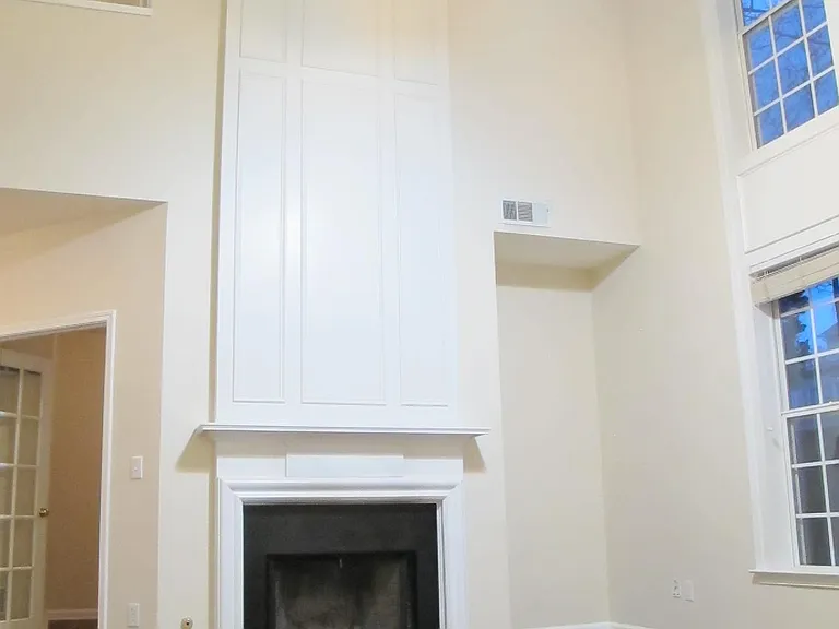 284 Wedmore Ct — Photo 15