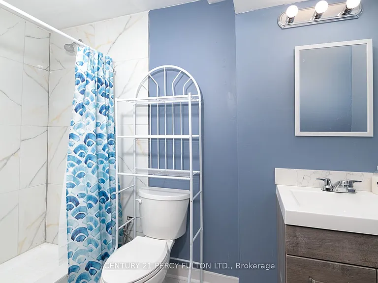 12 Northwood Cres — Photo 20