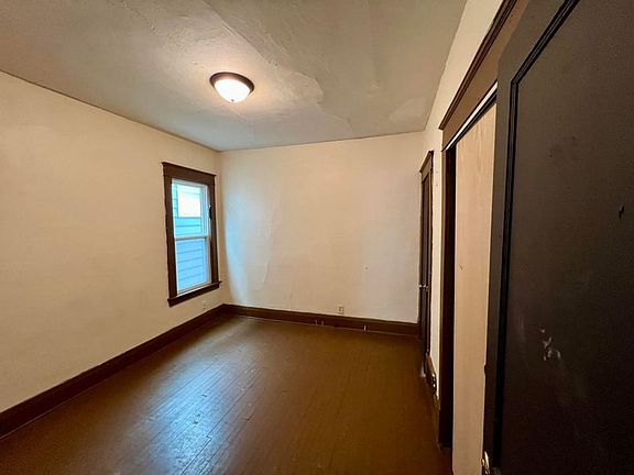 4th image of 3506 W Auer Ave #3201-35