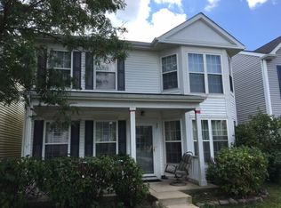 57 Harmony Ln, Romeoville, IL 60446