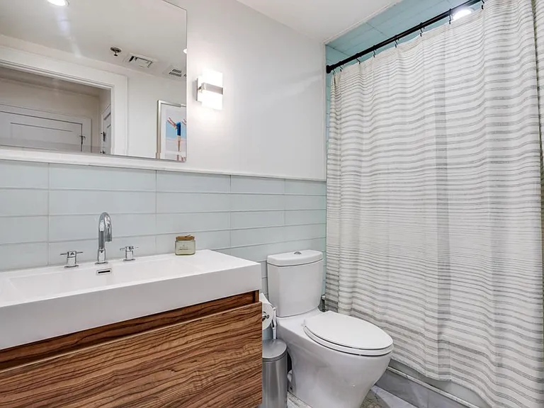 226 Park Ave #1 — Photo 15