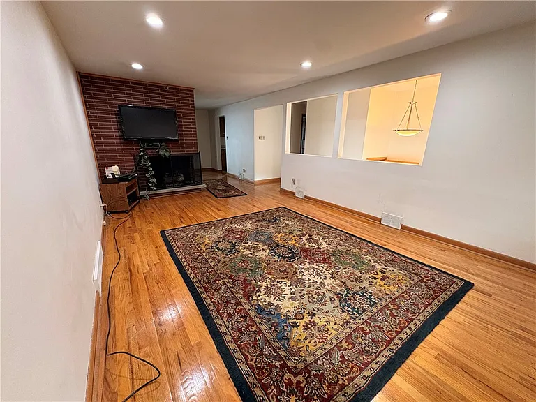 2800 College Park Rd — Photo 3