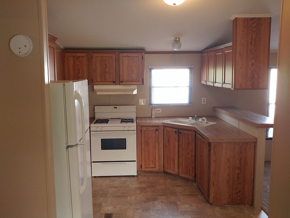 1st image of 78 Berry Ln