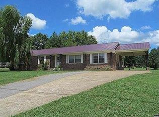 513 Gaylord St, Dresden, TN 38225