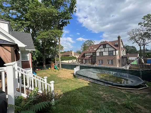 5th image of 426 Wooddale Ave