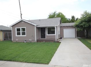2077 W South Tuxedo Ave, Stockton, CA
