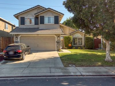 600 Codington Way, Modesto, CA, 95357