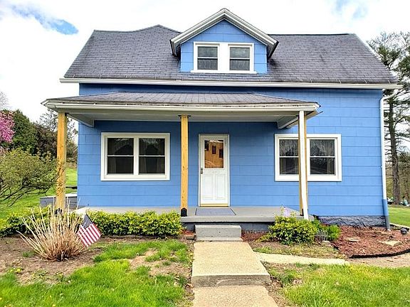 2nd image of 814 Hopewell Ave