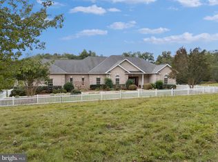 7380 W Hoover Rd, Reva, VA 22735