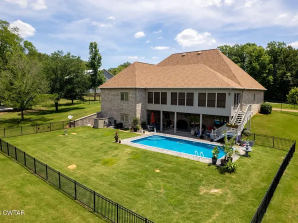 575 Homestead Ln, Henderson, TN 38340