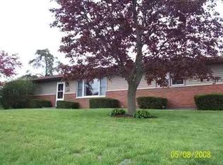 636 E Lincolnway Rd, Morrison, IL 61270