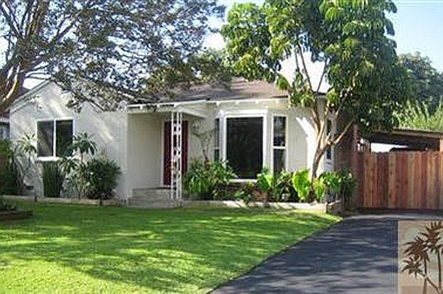 1st image of 9513 Garibaldi Ave