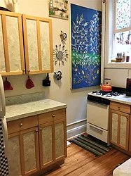 Rented by R New York