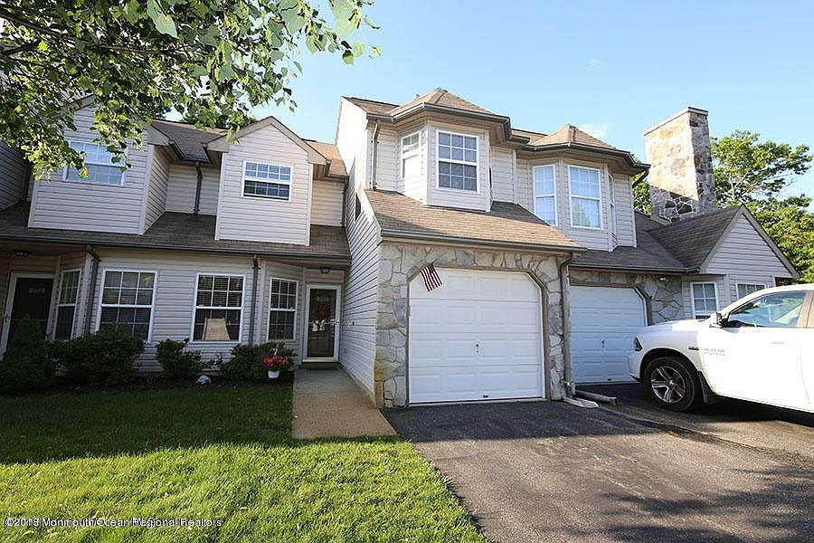 1st image of 2702 Greenspire Ct