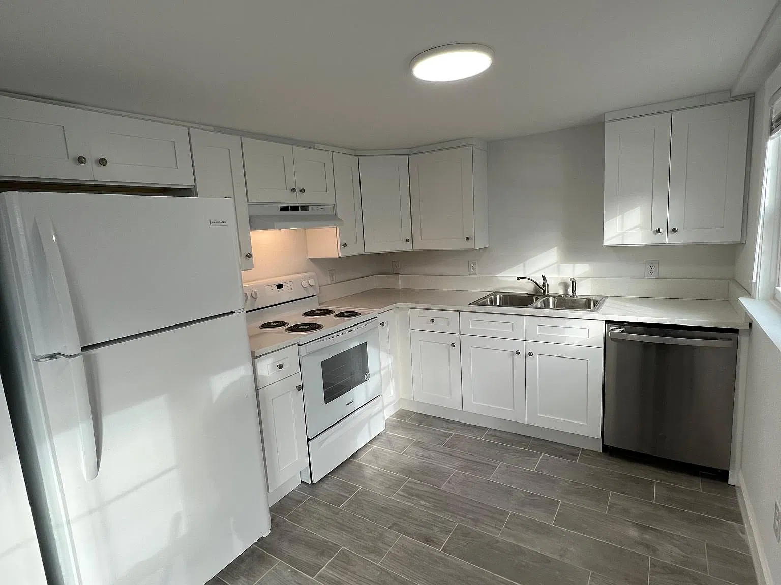 2 bed, 624 sqft, $1,495 — Photo 1
