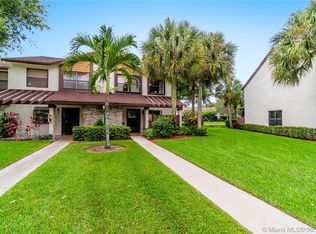 4569 Carambola Cir S, Pompano Beach, FL 33066