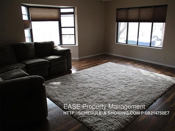 4th image of 1095 E 120 N #10