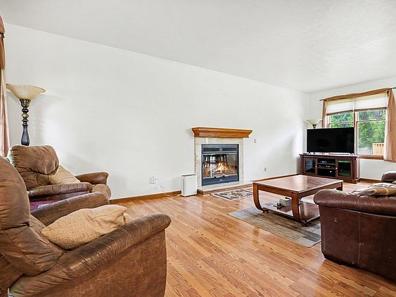 4th image of 12353 Rodeo Ct
