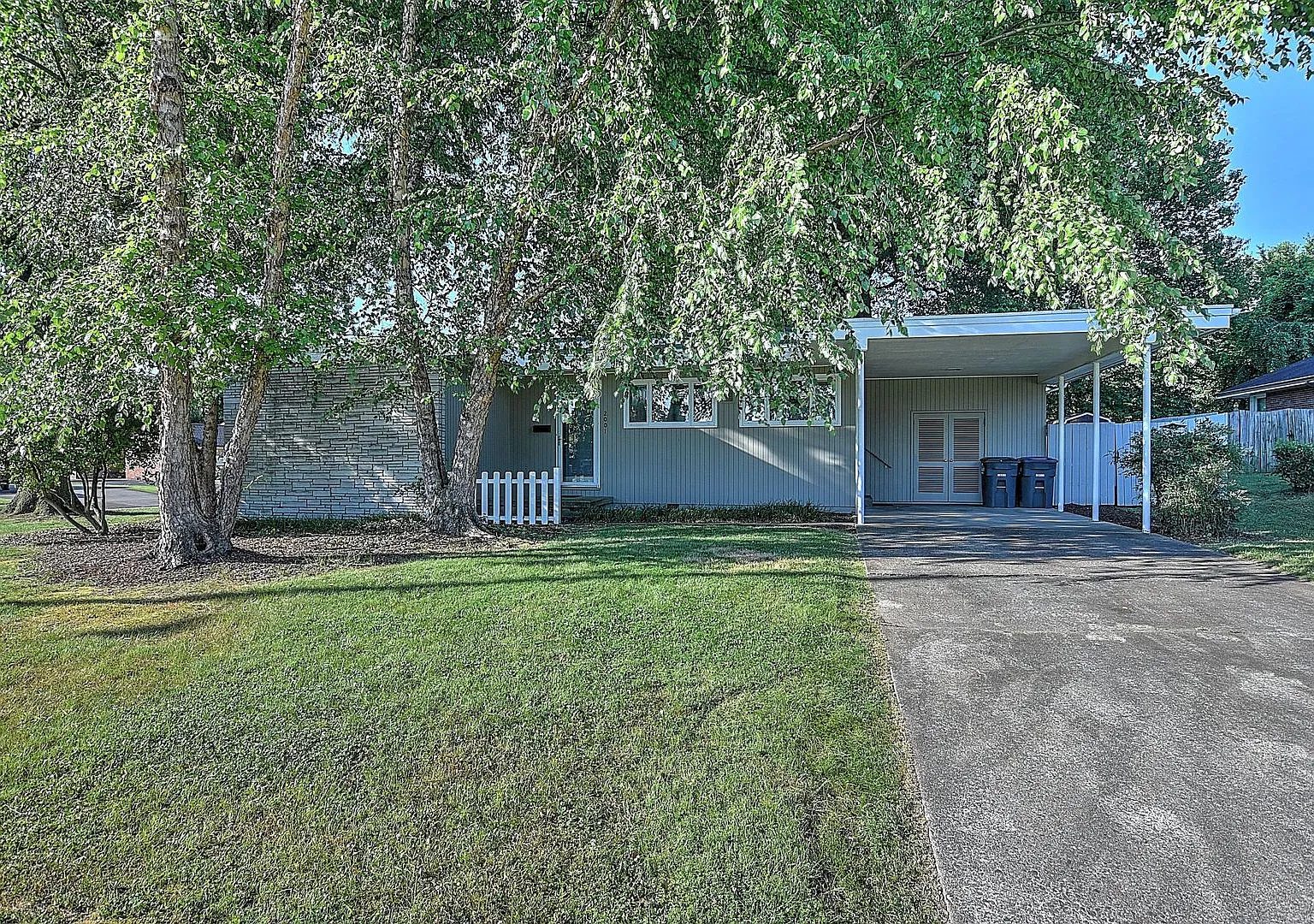 3 Bdrm / 2 Bath One Level Home Kingsport, TN — Photo 2