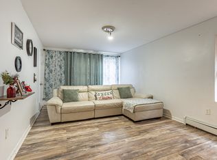 147-149 Enfield St, Hartford, CT 06112