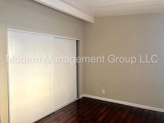 5th image of 1114 W 117th St APT 9