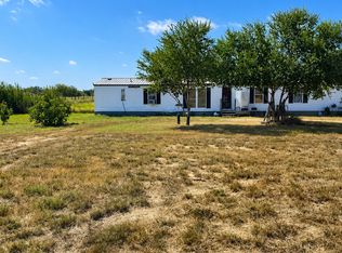 4410 County Road 334, Stockdale, TX 78160