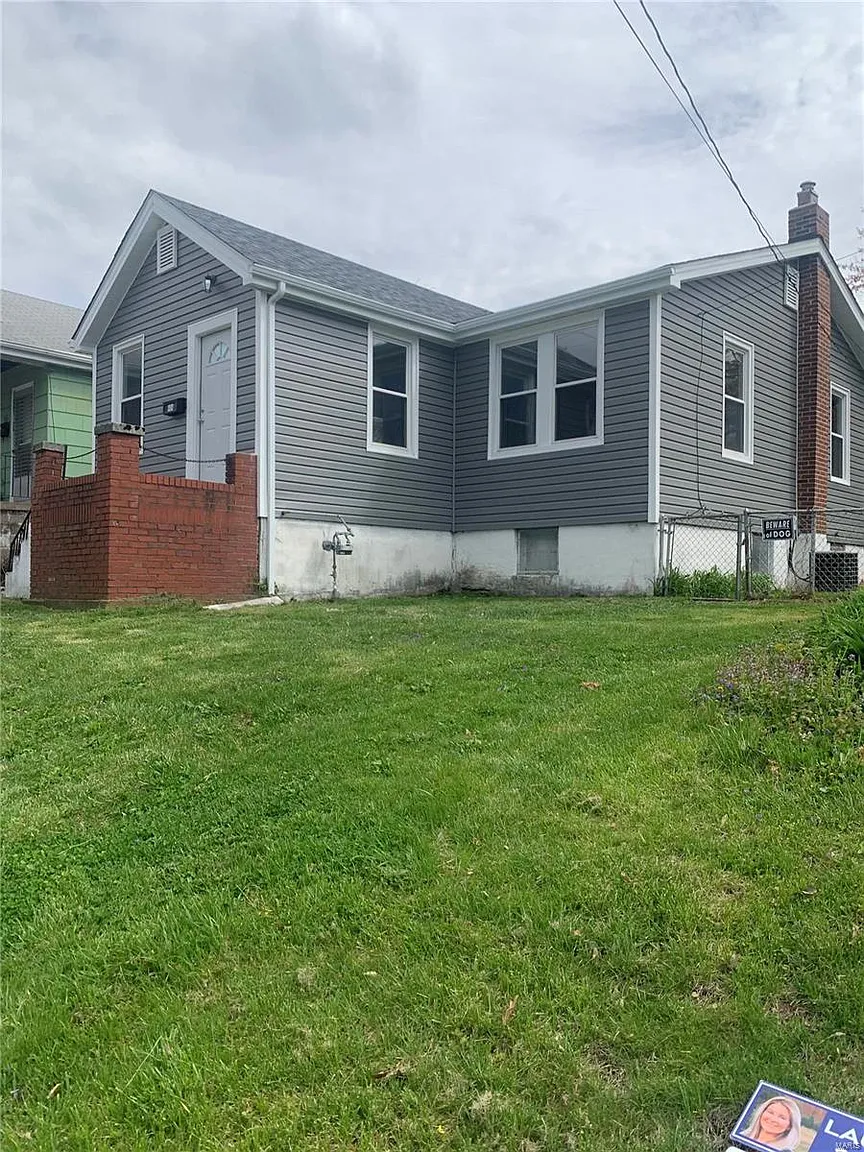 404 W Ripa Ave photo 1