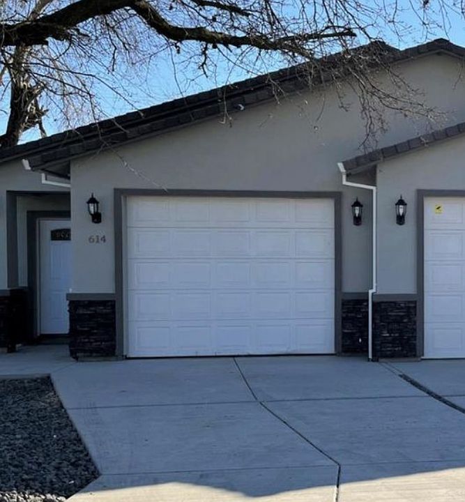 1st image of 610-614 Santiago Ave #610