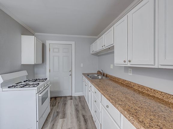 5th image of 206 S Park Ave #230