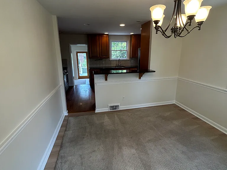 1524 Knox Rd — Photo 6