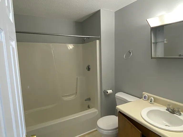 398 Old County Rd #1 — Photo 11