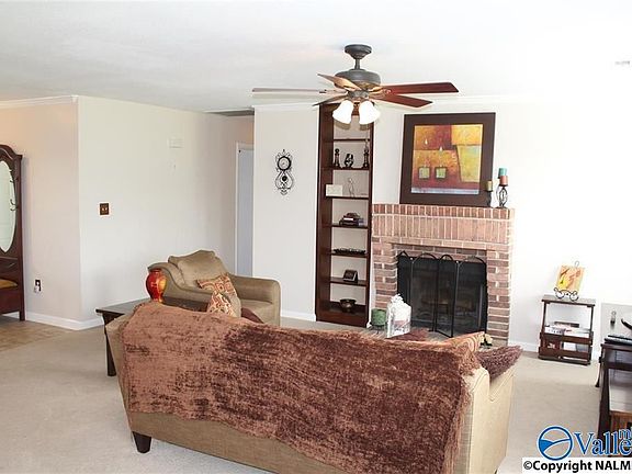 5th image of 109 Brenna Ln