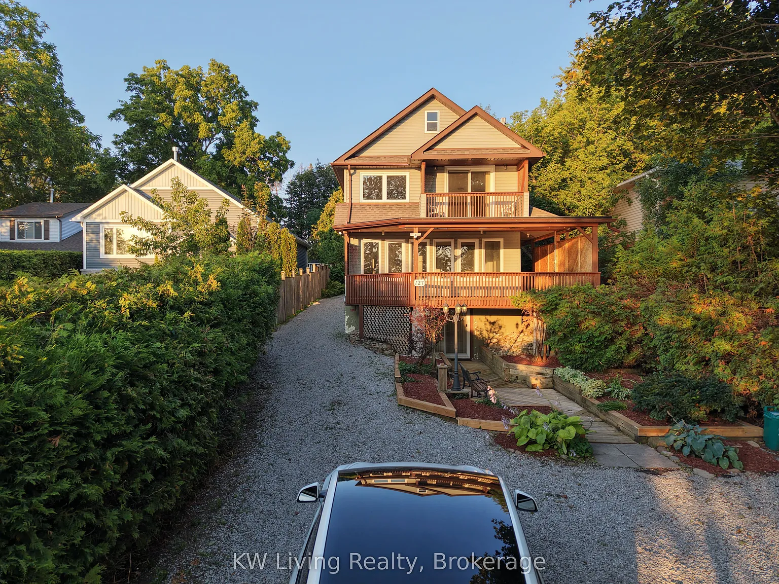 4 bed, $3,500 — Photo 3