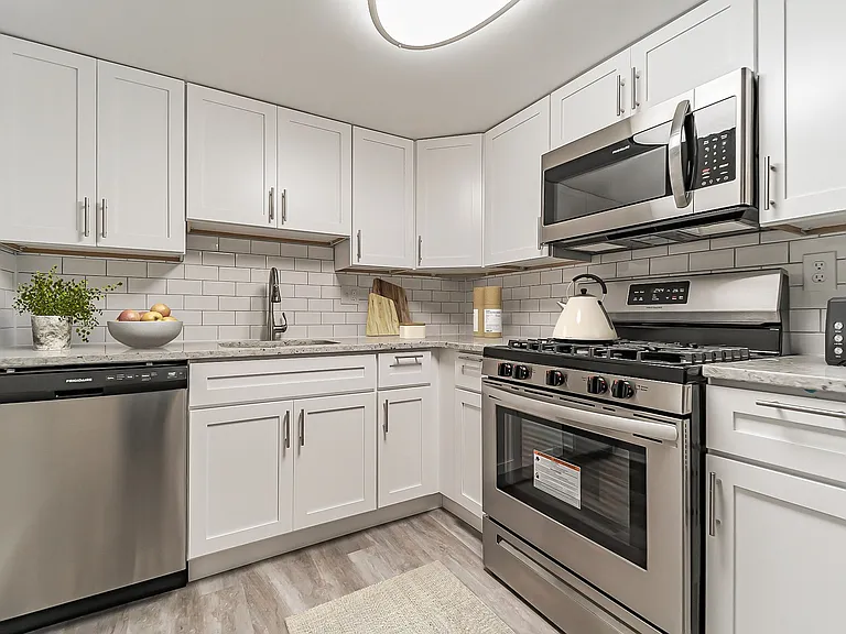 Eagle Rock Apartments at Towson — Photo 3