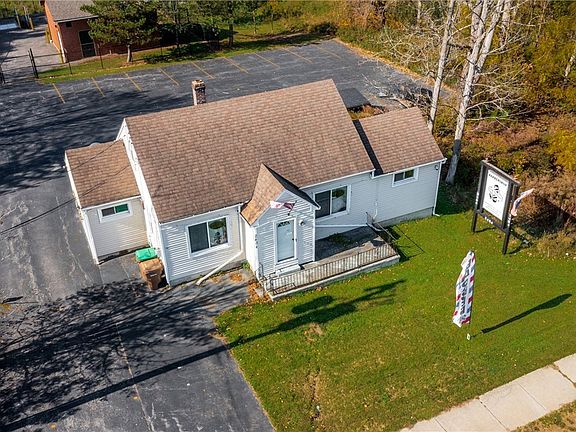 5th image of 2404 Union Rd