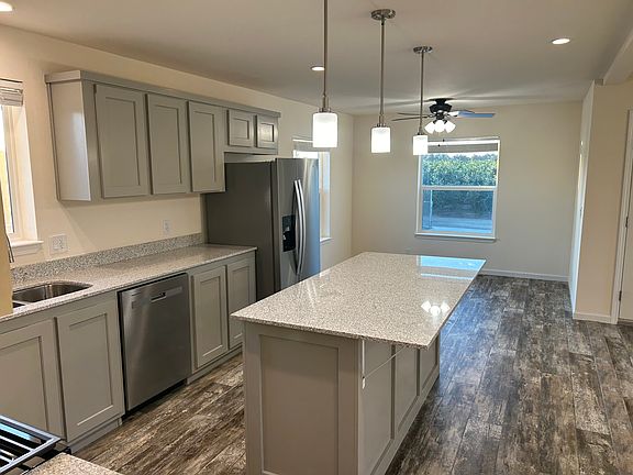 4th image of 10590 Road 256