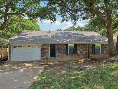 6405 Woods Edge Dr, Arlington, TX, 76016