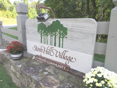 8 Walnut Lane #8, Brookfield, CT, 06804